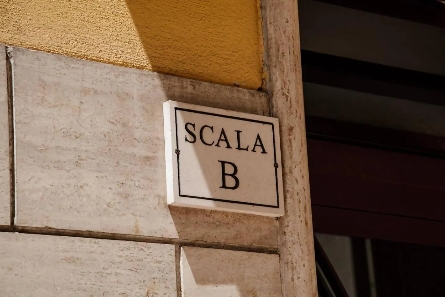 Apartment Cinemaison Near Metro Rome